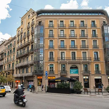 Sibs Bcn- Balmes- Romantic Citycentre Beautiful Barcelona Exterior photo