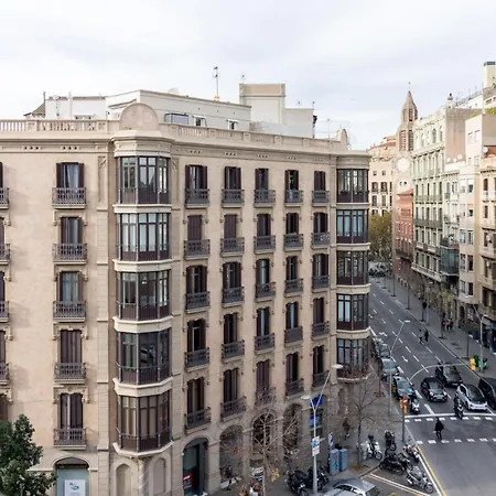 Sibs Bcn- Balmes- Romantic Citycentre Beautiful Barcelona Exterior photo